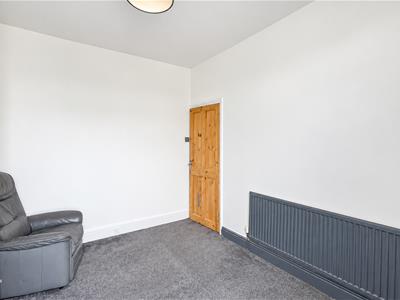 Picture 18